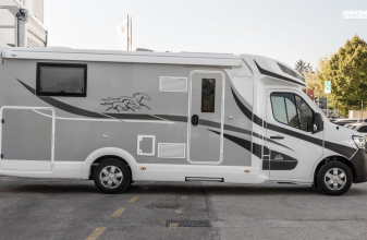 Renault MC LOUIS YEARLING 83 G image