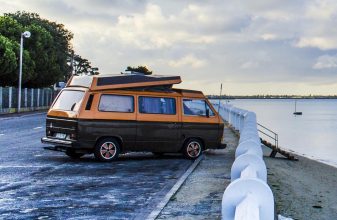 Volkswagen MULTIVAN Vw Combi van aménagé - île aux Combis image
