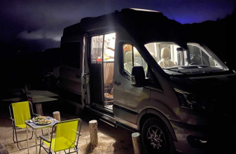 Ford BURSTNER Linéo image