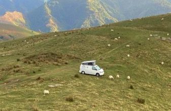 VOLKSWAGEN STYLEVAN BASE TRANSPORTER image