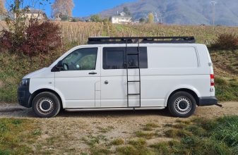Volkswagen TRANSPORTEUR T5 image