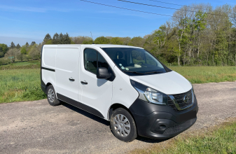 Nissan TRAFIC NV300 image