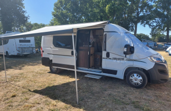 FIAT FONT VENDOME EVASION image